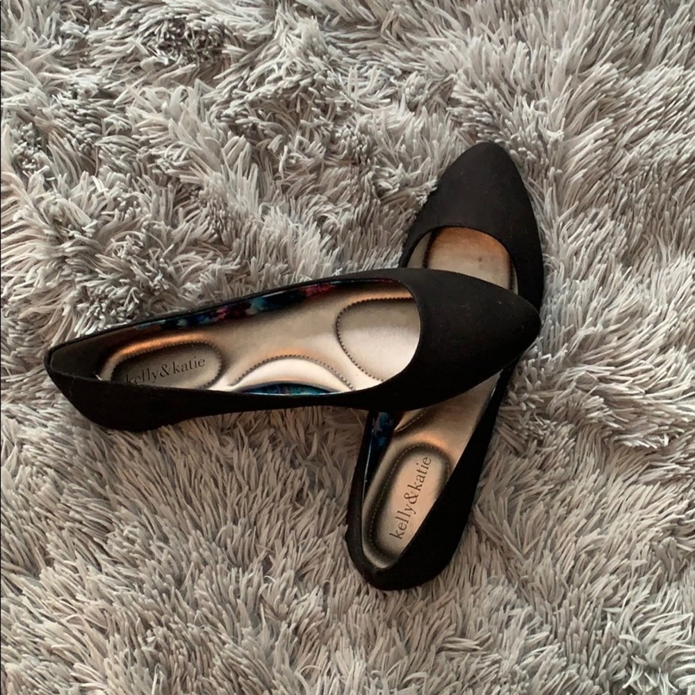 Black flats